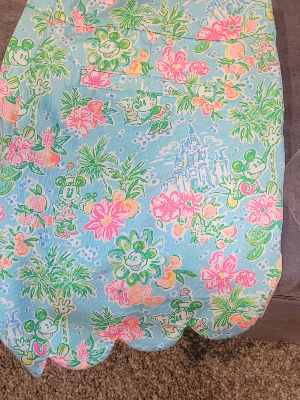 NWT Lilly Pulitzer Bright Floral & Mickey Print Blue Buttercup Shorts - Picture 4 of 9